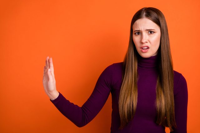 8 Annoying Baby Boomer Habits That Younger People Find Hard to Tolerate