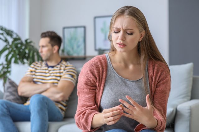 8 Silent Signs Your Partner No Longer Desires You