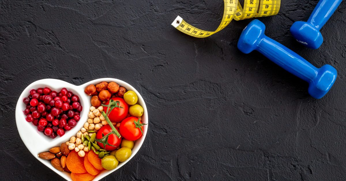 Signs Your Diet Is Doing More Harm Than Good, According to Nutrition Experts